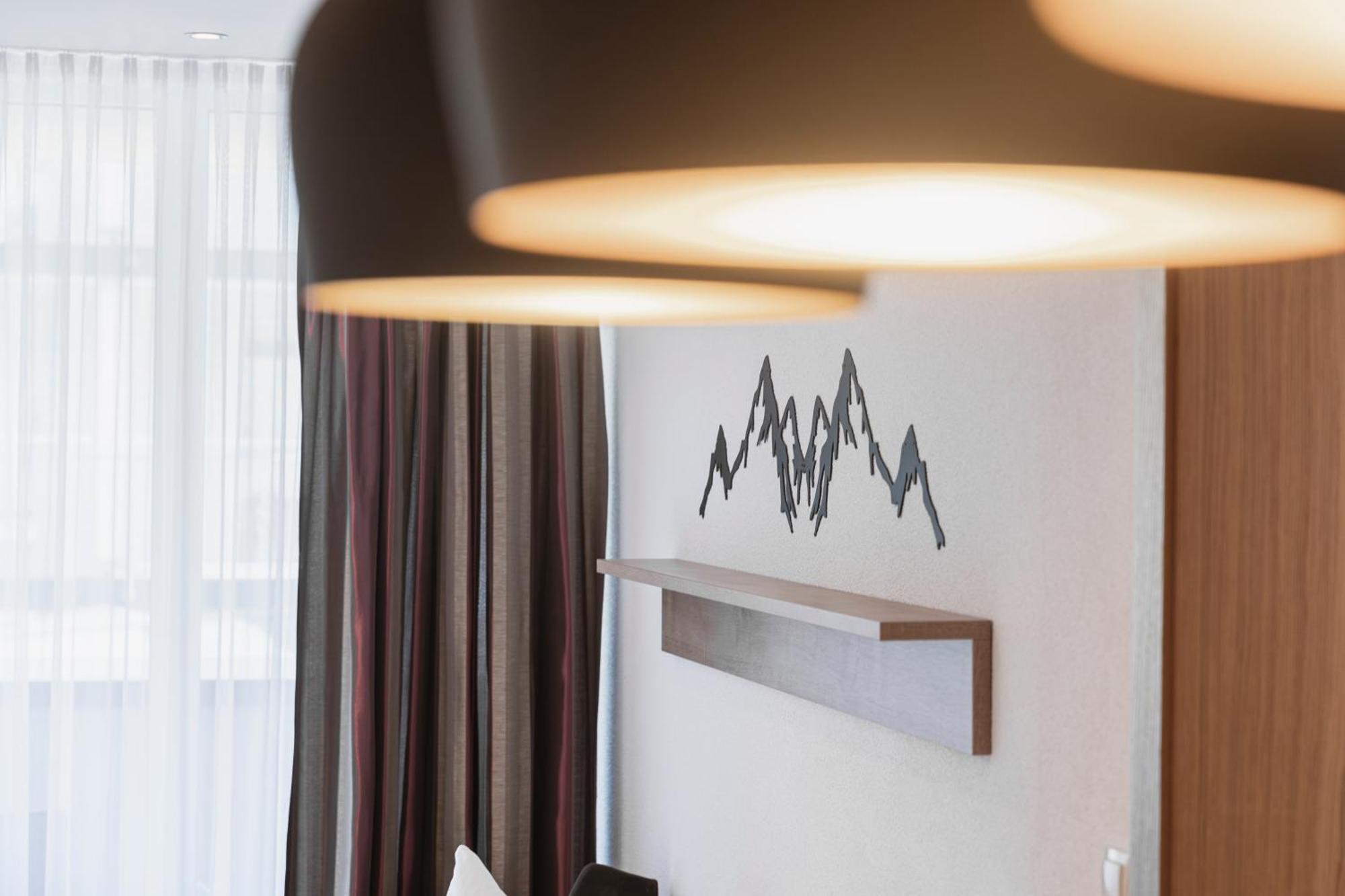 Birkheim Hotel Ischgl Room photo