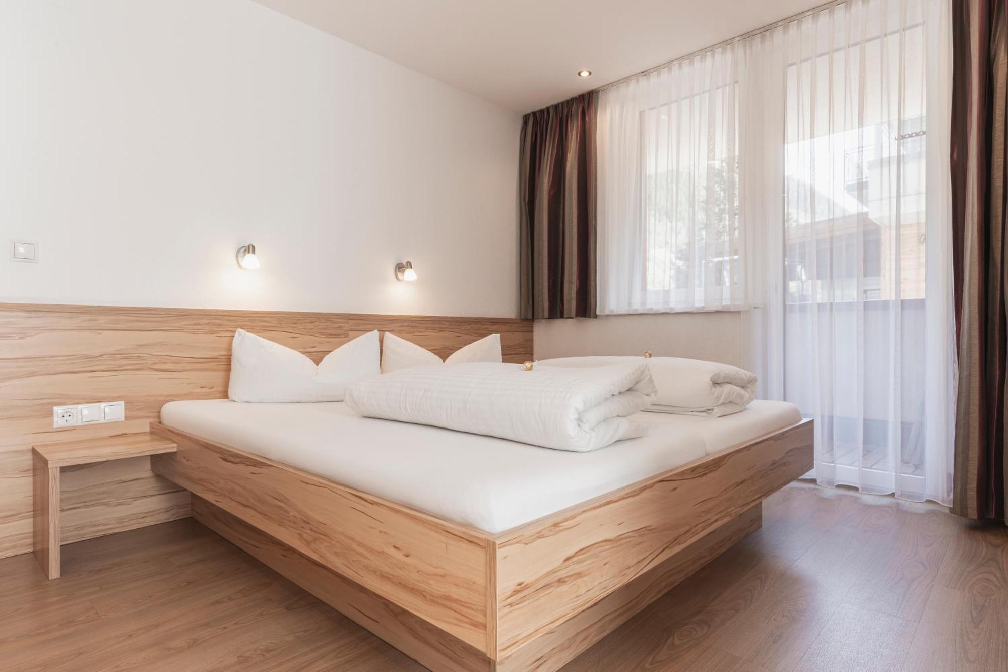Birkheim Hotel Ischgl Room photo