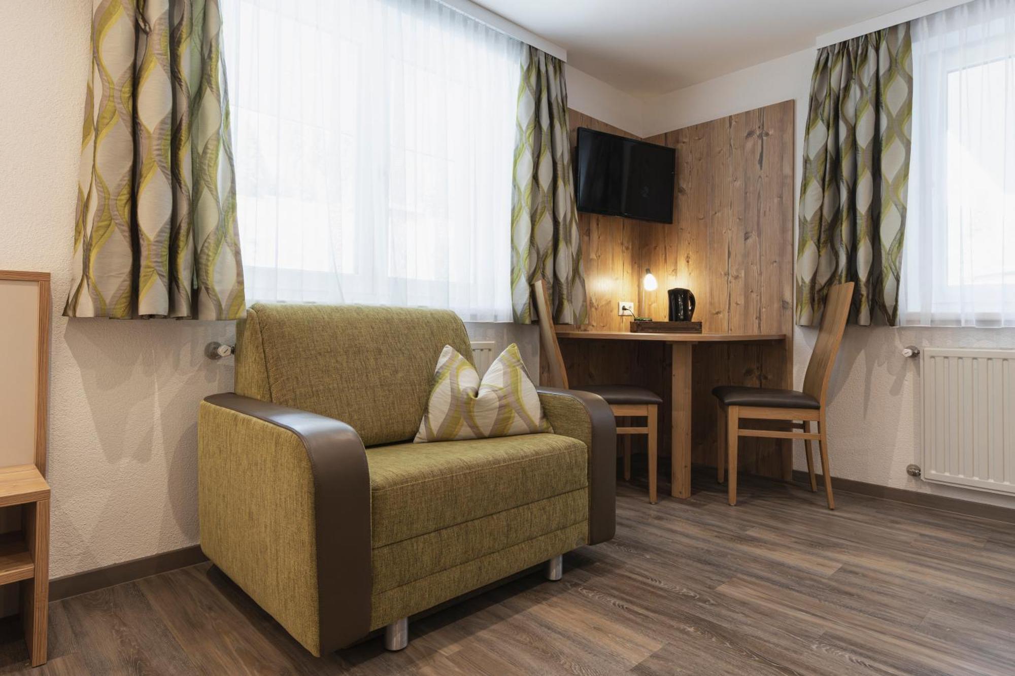 Birkheim Hotel Ischgl Room photo